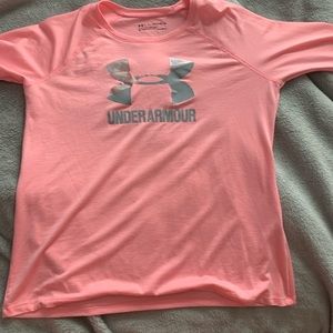 ••Pink Under Armour Long-Sleeve••
